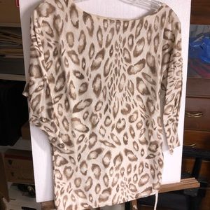 Express Knit Top With Ruched Tie Side XS White Leopard Print Oversized